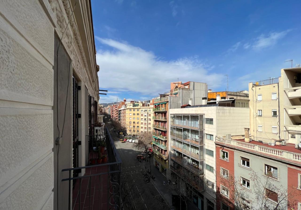 Stay U-Nique Apartments Calabria บาร์เซโลนา ภายนอก รูปภาพ