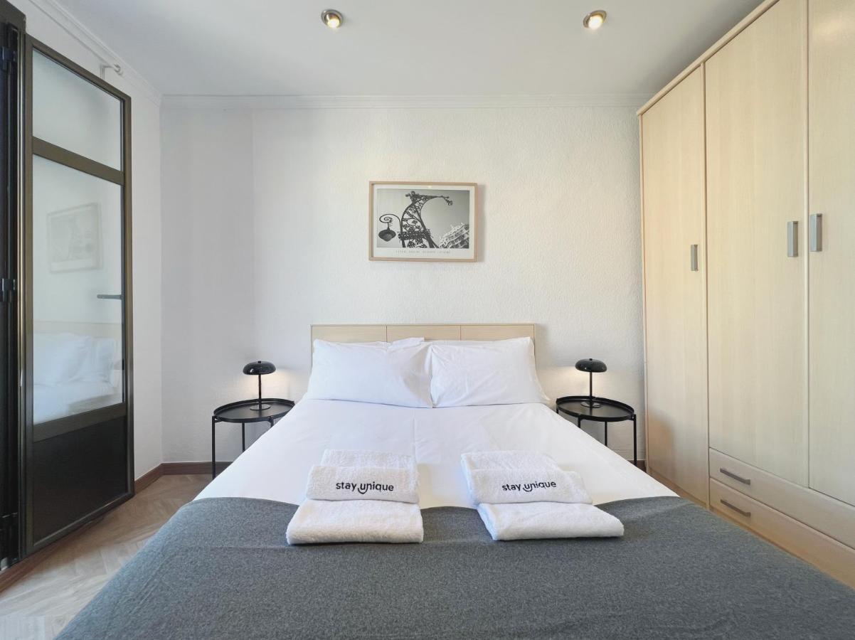 Stay U-Nique Apartments Calabria บาร์เซโลนา ภายนอก รูปภาพ